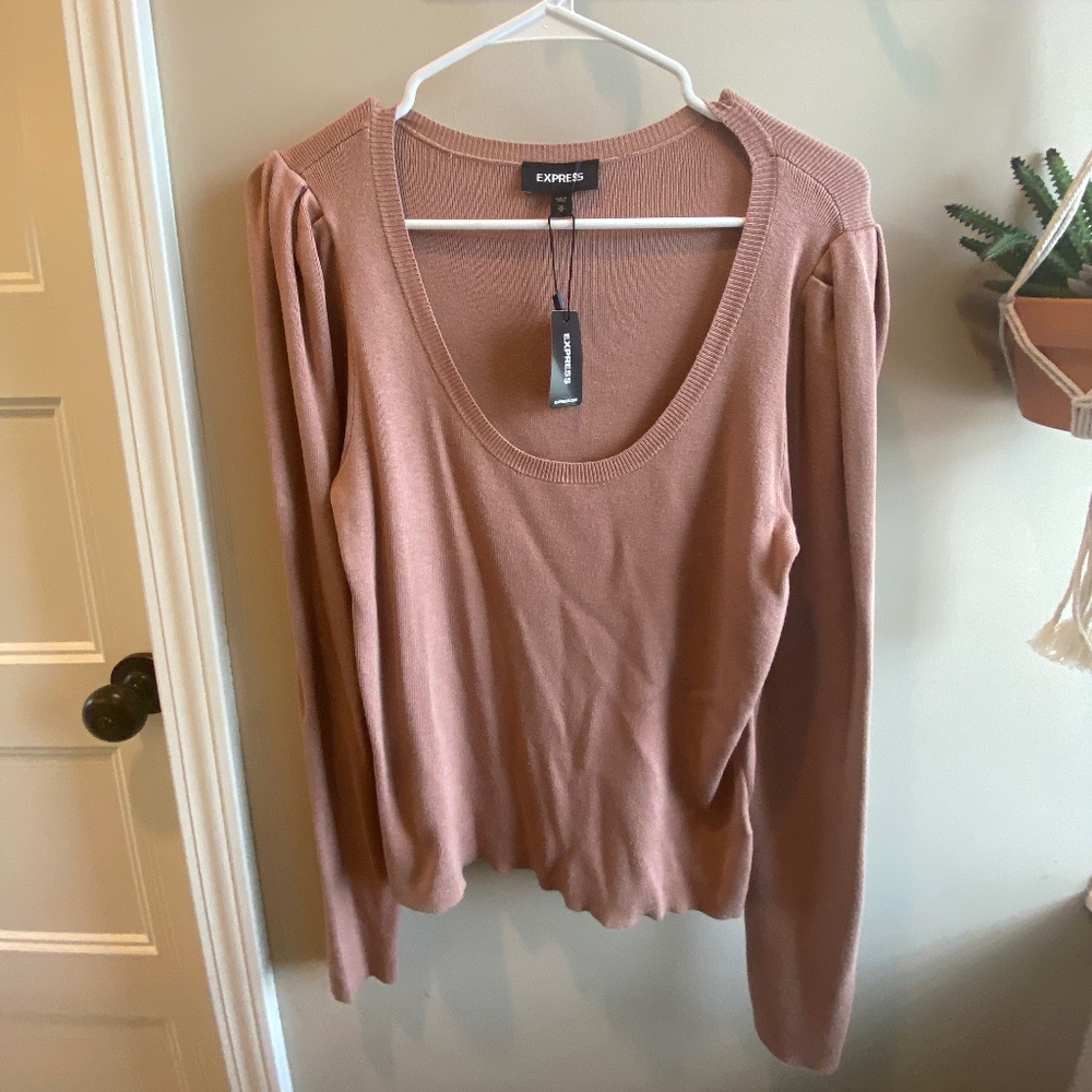NWT Express sweater top - size M